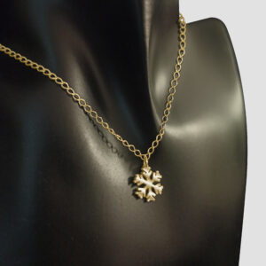 Handmade Solid Gold Snowflake Necklace | Minimalist Pendant | Elegant Short Necklace | Perfect Christmas Jewellery Gift for Her